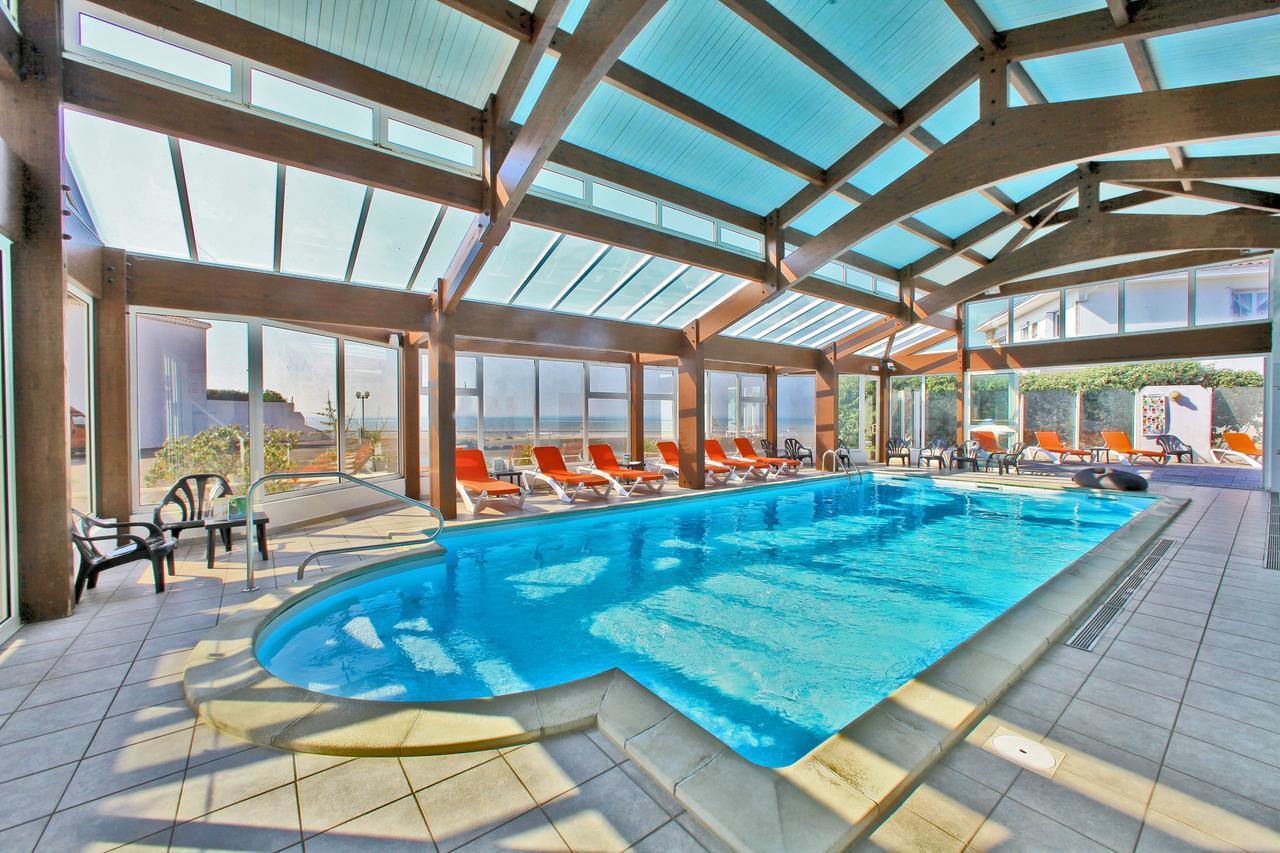 Hotel Les Dunes La Tranche-sur-Mer Exteriör bild